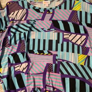 Lularoe Irma tunic top